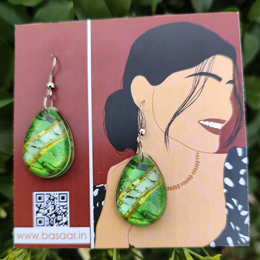 Hand Made Graphic Design Earrings for Womens and Young Girls with Graphic Design with Green and Golden Lines  Finished with Resin Art EO3